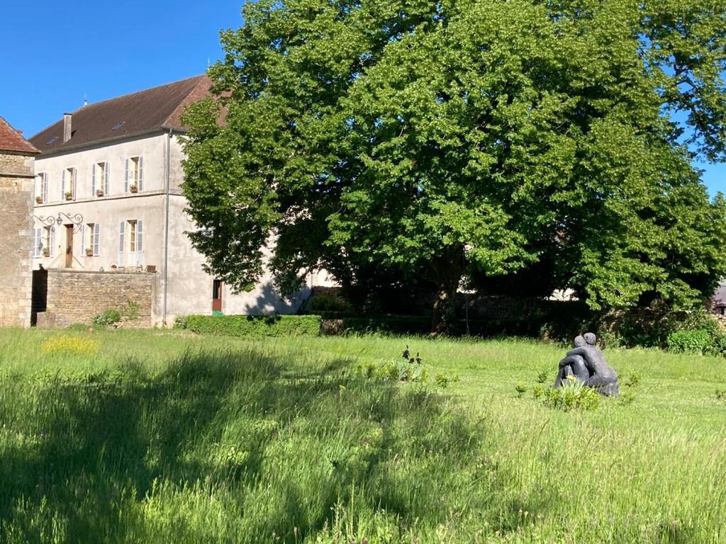 La Buffonnerie Acomodação com café da manhã Moutiers-Saint-Jean Exterior foto